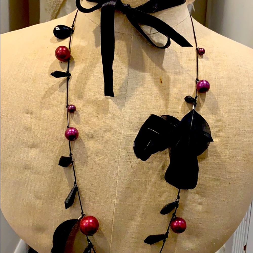 DESIGNER NECKLACE